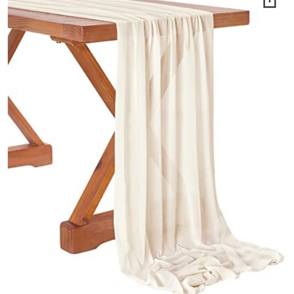 Ivory table runners - Picture 1 of 7